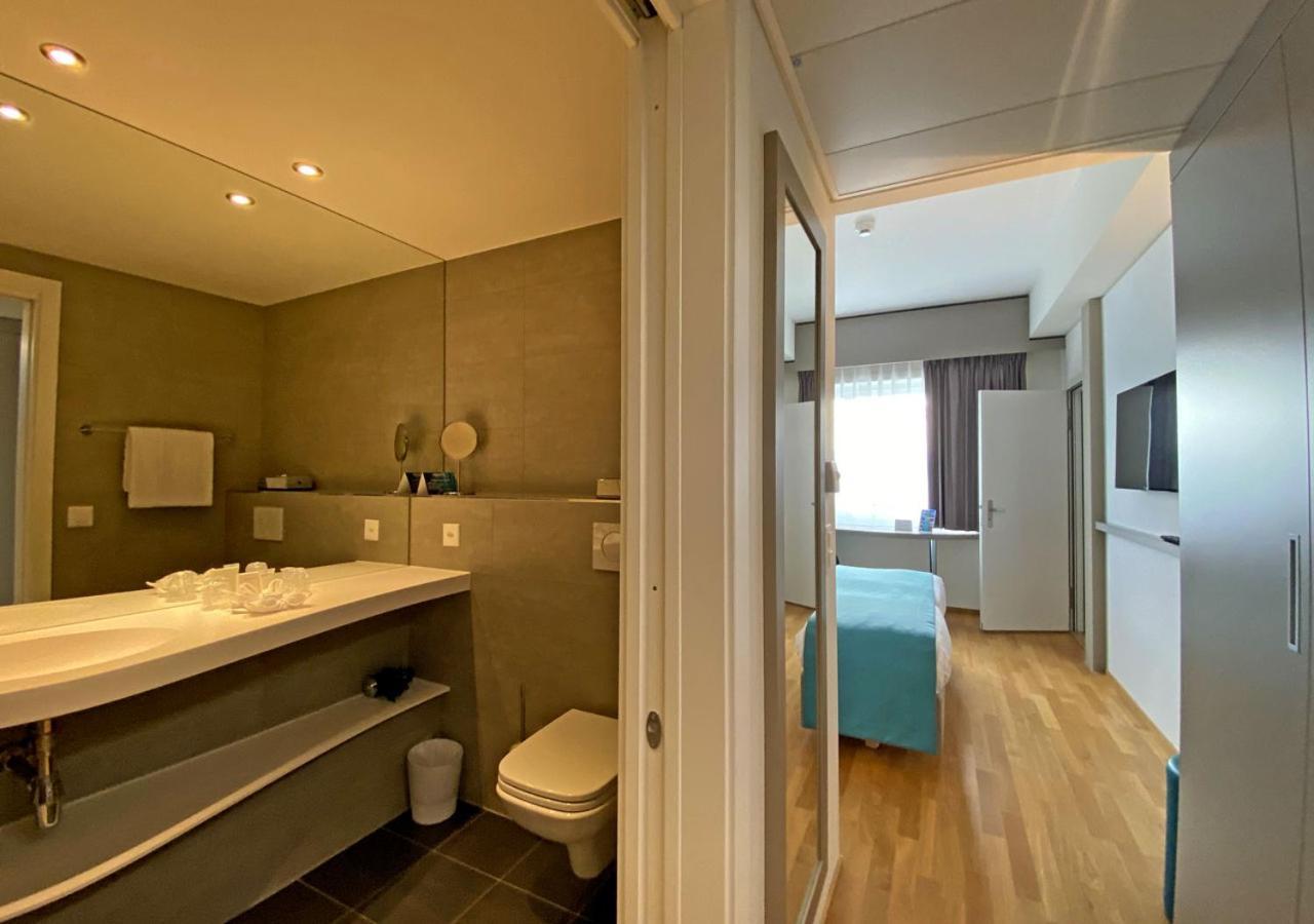 Aquatis Hotel Lausanne Eksteriør billede